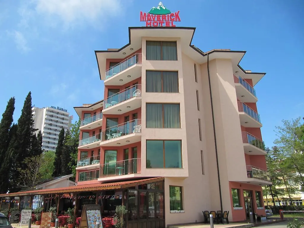 סאני ביץ' Maverick Hotel