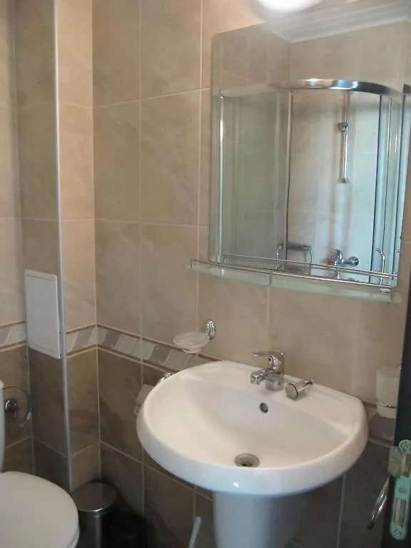 סאני ביץ' Maverick Hotel בולגריה