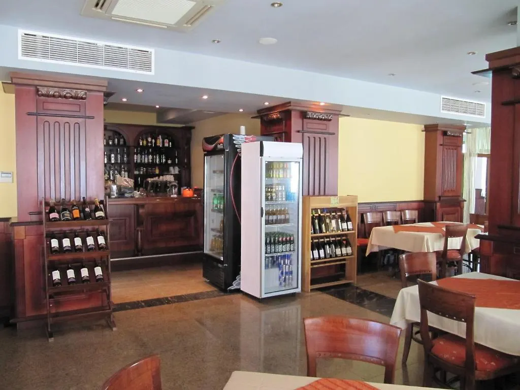 Maverick Hotel Sunny Beach